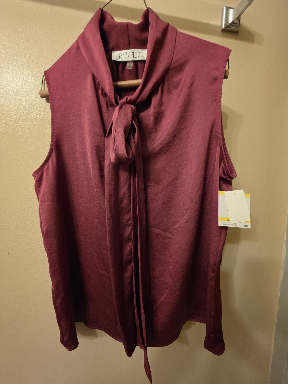 Kasper Sleeveless Tie-Neck Camisole in Burgundy
